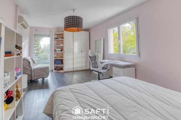 Propriété proche Bourg en Bresse, à Montagnat