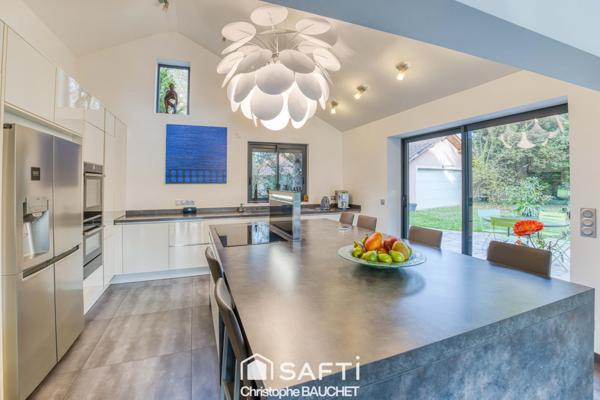 Propriété proche Bourg en Bresse, à Montagnat