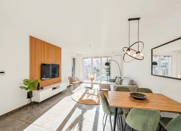 Dpt Haute Savoie (74), à vendre REIGNIER ESERY - Appartement T3 de 62 m2 avec un jardin au calme