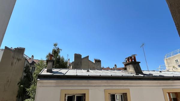2 pièces 35 m2 Paris 20