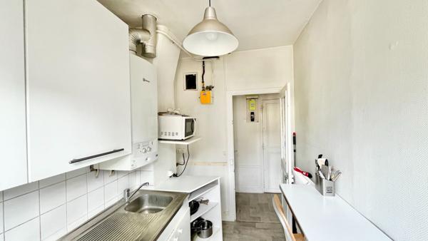 2 pièces 35 m2 Paris 20