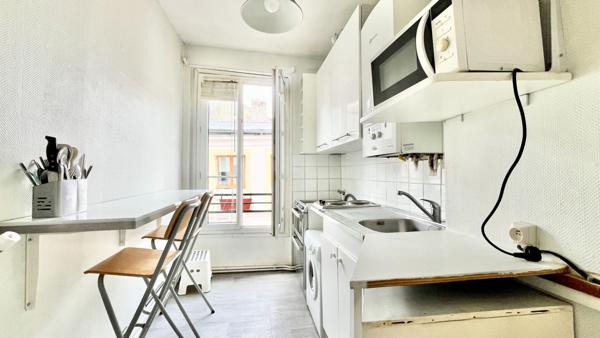 2 pièces 35 m2 Paris 20