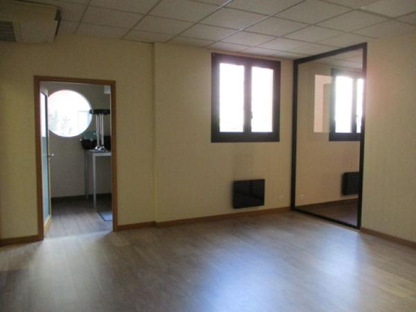 Bureaux centre ville de REIMS - rue Hincmar : 87 m2