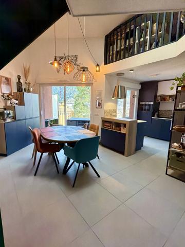 Bourg-Saint-Maurice (73700) APPARTEMENT-DUPLEX T5 avec Double Garage