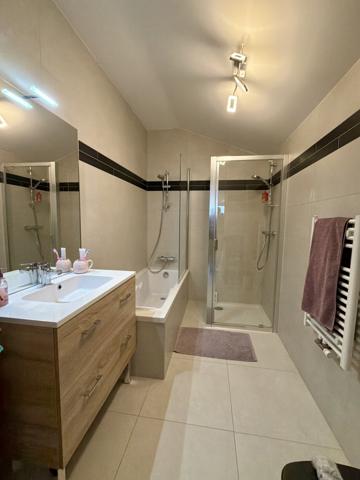 Bourg-Saint-Maurice (73700) APPARTEMENT-DUPLEX T5 avec Double Garage