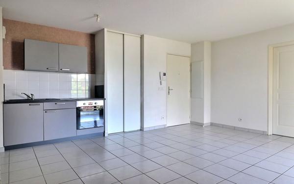 Appartement à louer    3 pièces • 59,87 m2 Stiring-Wendel