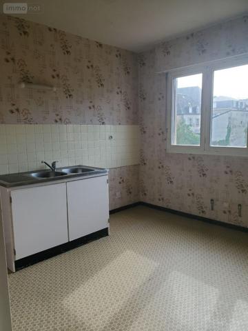 Appartement ancien à vendre à Guéret en Creuse (23000), ref : 10986/730