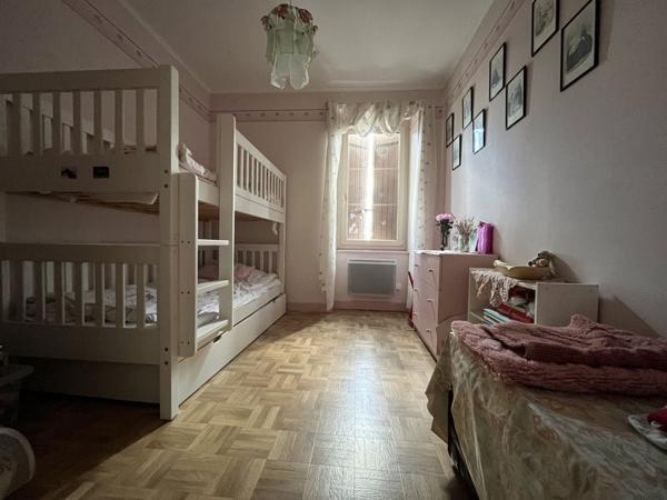 Maison à vendre |  Monclar |  7 pièces | 187 m²