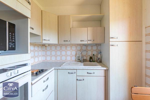 Appartement à vendre 2 pièces 44.56m² Sanary-sur-Mer (83110)
