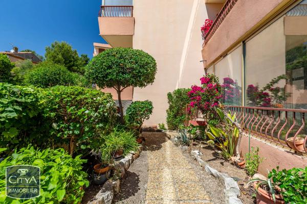 Appartement à vendre 2 pièces 44.56m² Sanary-sur-Mer (83110)