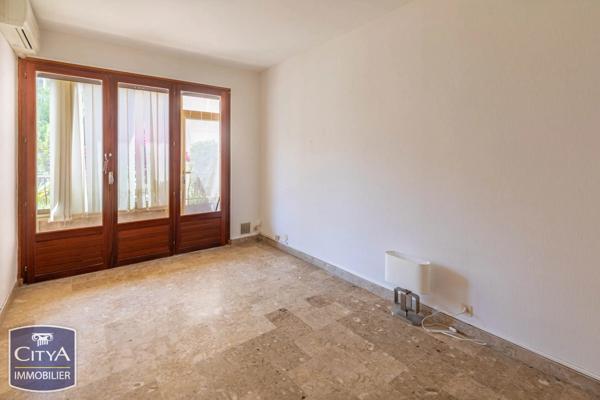 Appartement à vendre 2 pièces 44.56m² Sanary-sur-Mer (83110)
