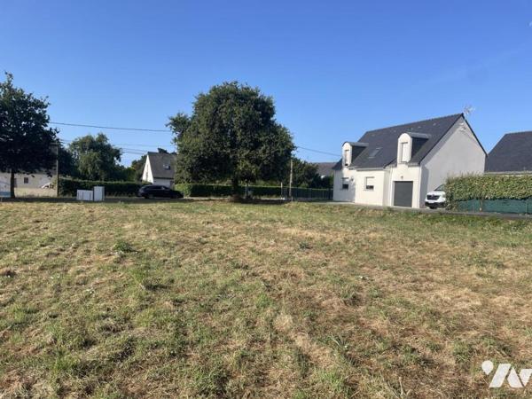 Terrain à bâtir viabilisé – Sarzeau/Penvins à 400 m de la mer – Zone Uba