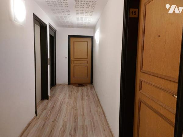 APPARTEMENT F2 - BALCON - 2 PLACES DE PARKING SOUS SOL