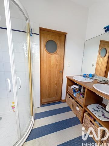 Maison à vendre 10 pièces 205 m² Matignon
