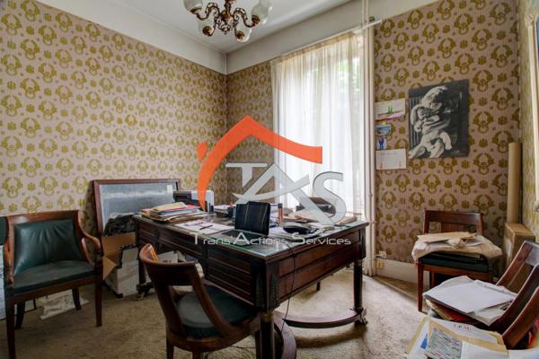 Vente Propriété 10 pièces 373 m2 à Lorette