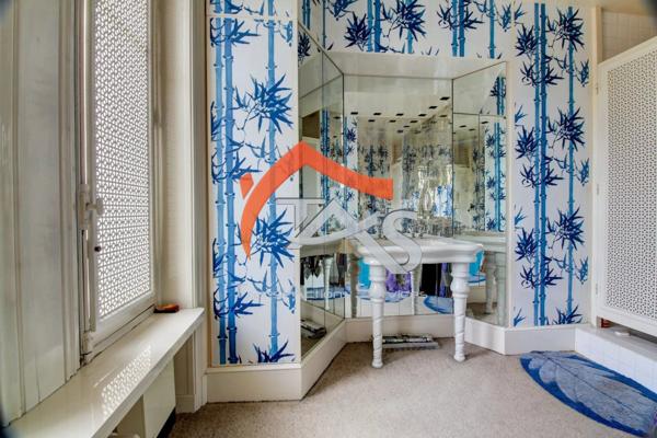 Vente Propriété 10 pièces 373 m2 à Lorette