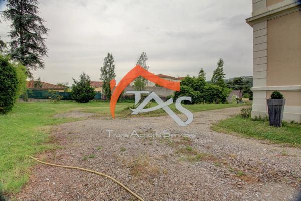 Vente Propriété 10 pièces 373 m2 à Lorette