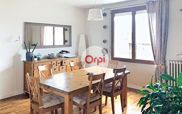 Maison à vendre    4 pièces •  Guer