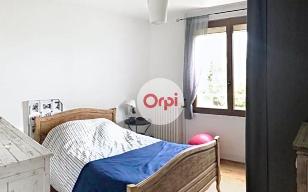 Maison à vendre    4 pièces •  Guer