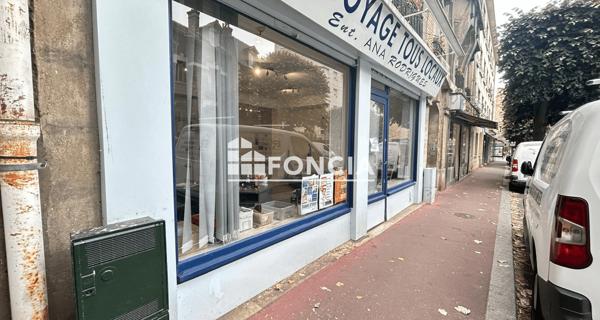 Location Local commercial 2 pièces 29 m² - Clamart 92140