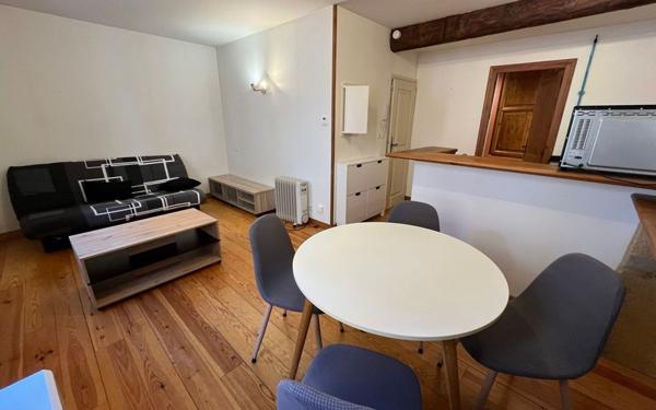 Appartement à louer    1 pièce • 26 m2 Mende