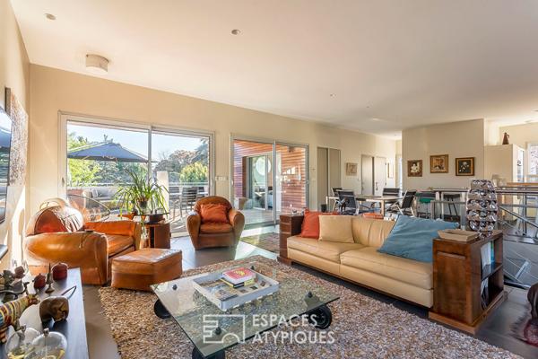 Maison contemporaine composée de trois appartements