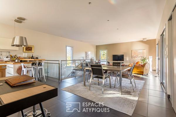 Maison contemporaine composée de trois appartements