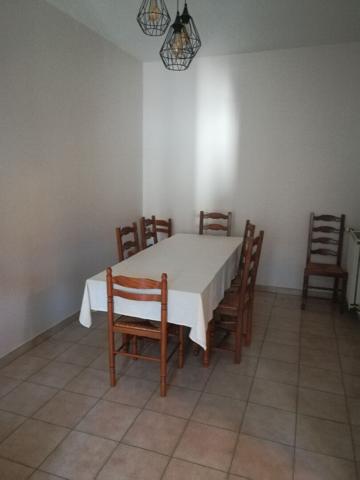 Location Appartement 3 pièces Sézanne (51120)