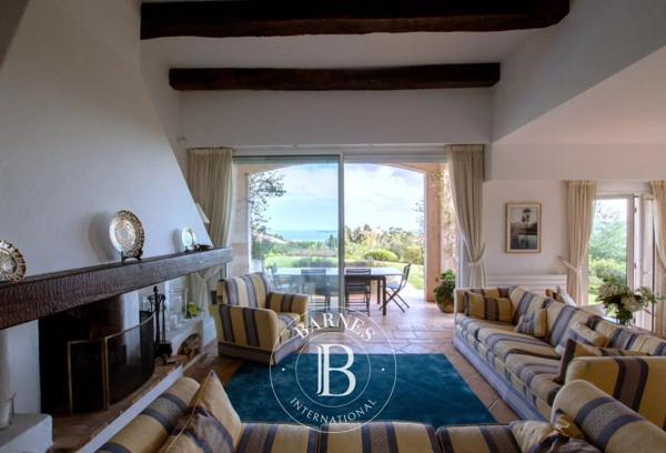 Mandelieu-la-Napoule, Villa 5 Chambres -  218 m² à vendre
