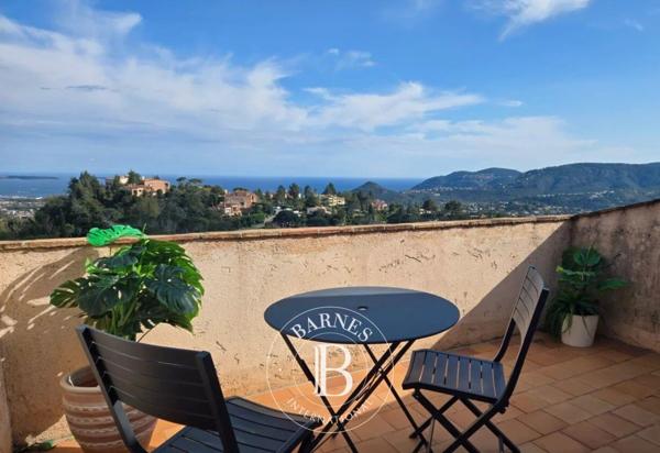 Mandelieu-la-Napoule, Villa 5 Chambres -  218 m² à vendre