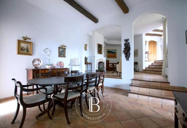 Mandelieu-la-Napoule, Villa 5 Chambres -  218 m² à vendre