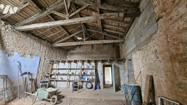 A vendre à VALENCE-EN-POITOU (86700), Maison d'habitation de 96m² au sein d'un terrain de 2793m²