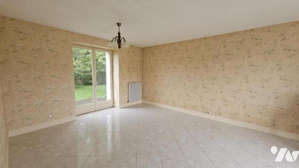 A vendre à VALENCE-EN-POITOU (86700), Maison d'habitation de 96m² au sein d'un terrain de 2793m²