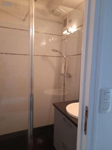 Appartement rénové à louer à Rennes en Ille-et-Vilaine (35000), ref : 010/2004   
Sainte-Thérèse