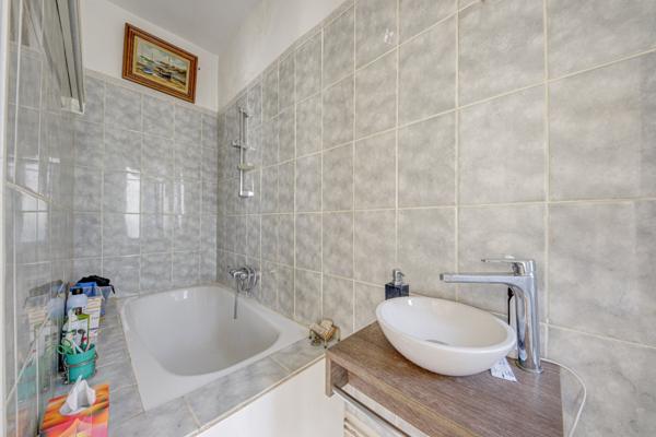 Appartement à PARIS 18EME ARRONDISSEMENT (75018)