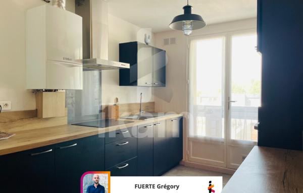 Appartement T3 de 70 m2 avec balcon, vue dégagée et parc privatif