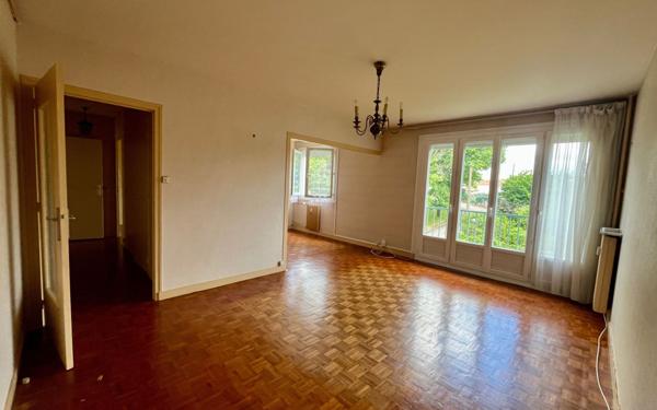 Appartement à vendre    4 pièces • 80,70 m2 Limoges
