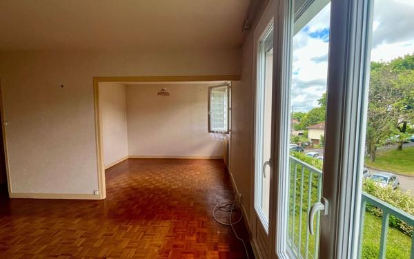 Appartement à vendre    4 pièces • 80,70 m2 Limoges