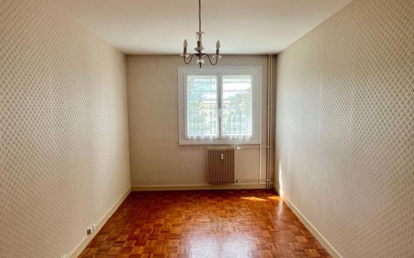 Appartement à vendre    4 pièces • 80,70 m2 Limoges