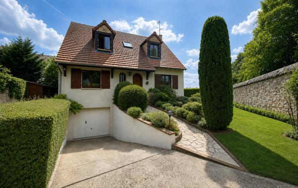 Maison  6 pièces 111 m2