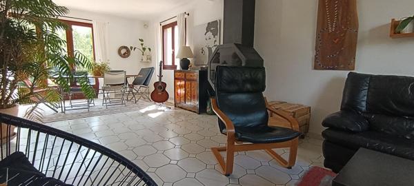 Maison  6 pièces 111 m2