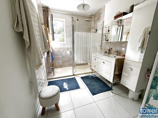 Maison 102m2 4 pièces plus piscine entouré d’un jardin Royan Atlantique