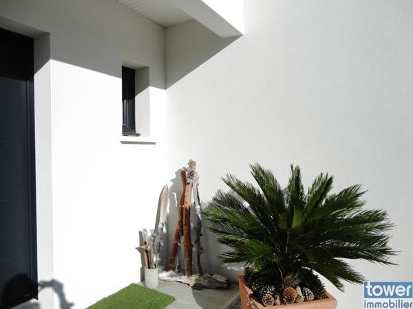 Maison 102m2 4 pièces plus piscine entouré d’un jardin Royan Atlantique