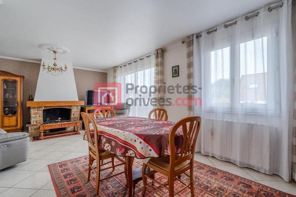 Maison Indépendante avec beau terrain  - 4 chambres (2 en rdc)-106m²