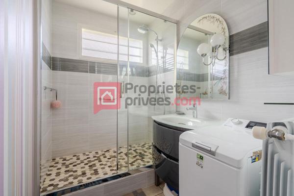 Maison Indépendante avec beau terrain  - 4 chambres (2 en rdc)-106m²