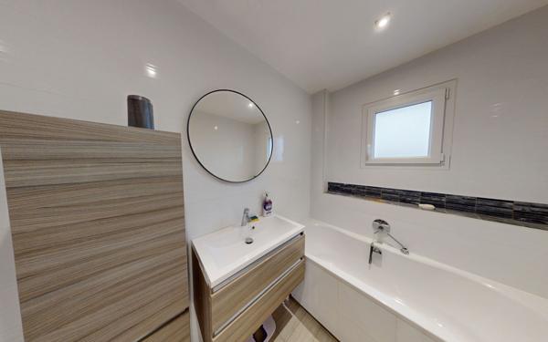 Maison à vendre    6 pièces •  Guénange