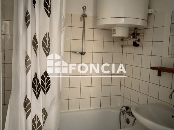 Location Studio 26.08 m² - RESIDENCE CASANOVA Le Mans 72000