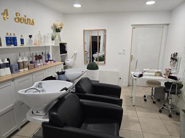 Salon de Coiffure à Tourcoing – 127 m², Emplacement Premium