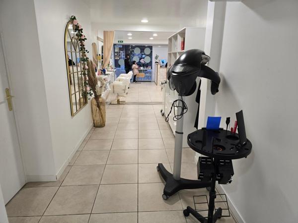 Salon de Coiffure à Tourcoing – 127 m², Emplacement Premium