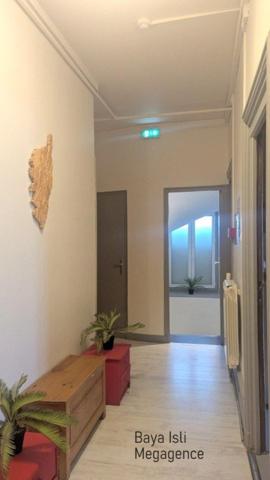 Fonds De Commerce à MONISTROL-SUR-LOIRE, 43120 - 17 pièces 875m²